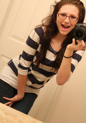 18 year old girl Katya spits out cum after virginity losing intercourse